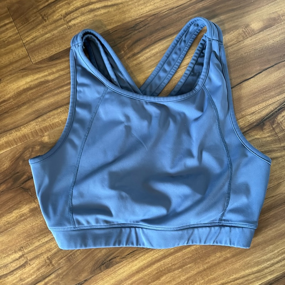 Threads 4 Thought sports bra